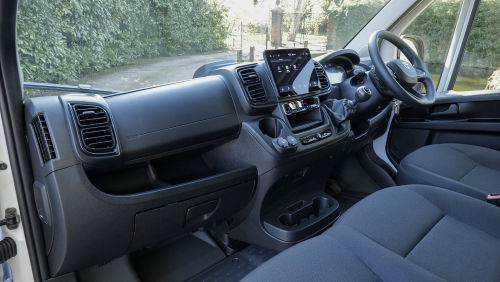 TOYOTA PROACE MAX L3 DIESEL 2.2D 140 Icon H3 Van view 3